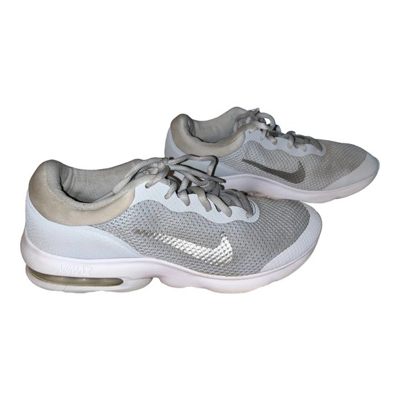 Women’s Nike Air Max Advantage in Pure Platinum - Picture 9 of 11